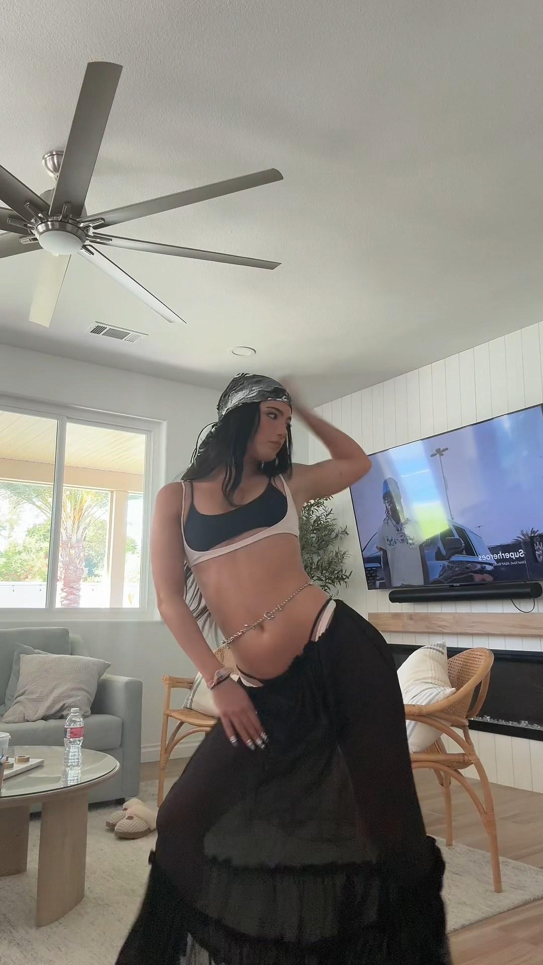charli damelio nude ass twerk video leaked jdrijd