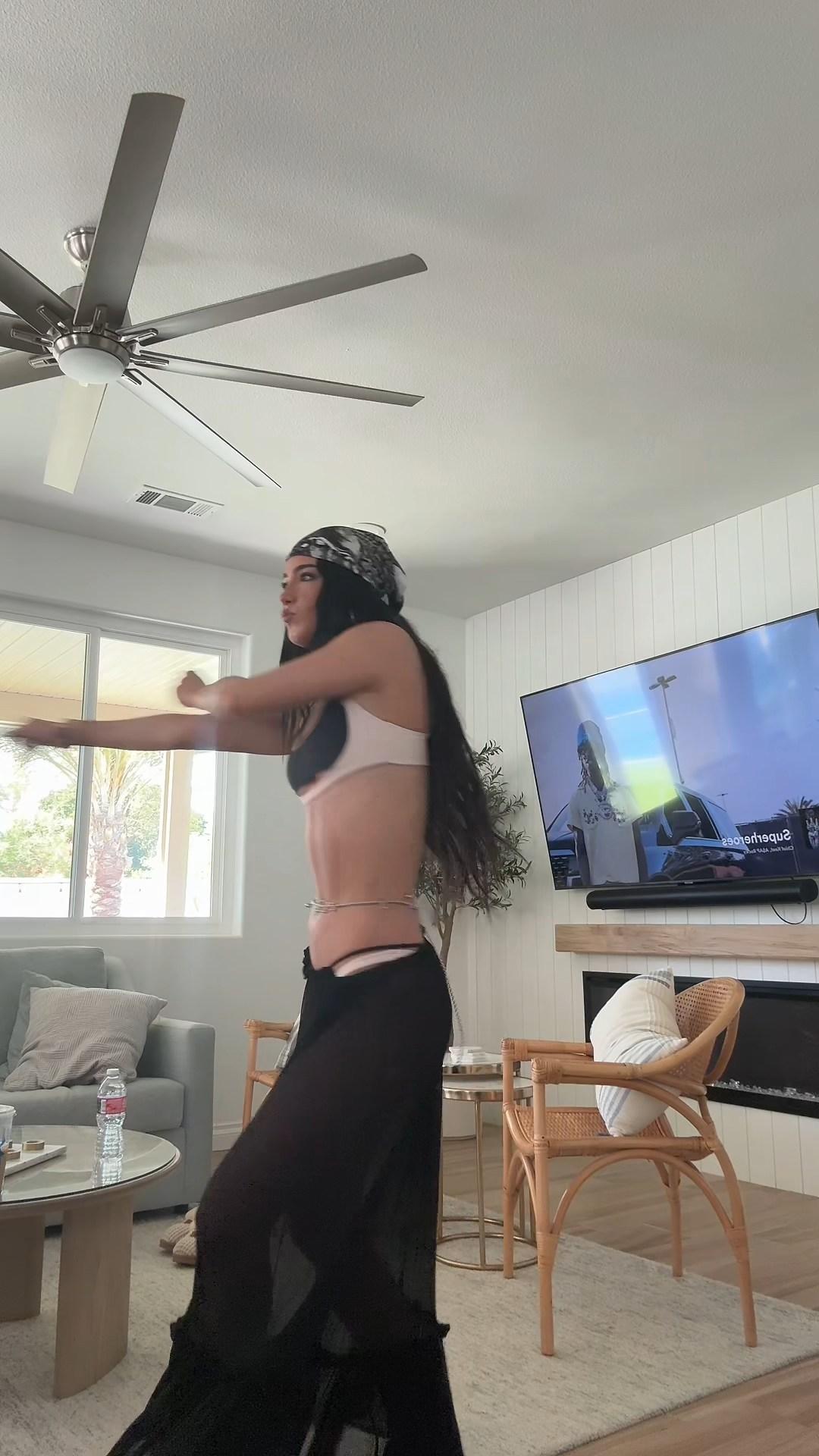 charli damelio nude ass twerk video leaked qrfwii