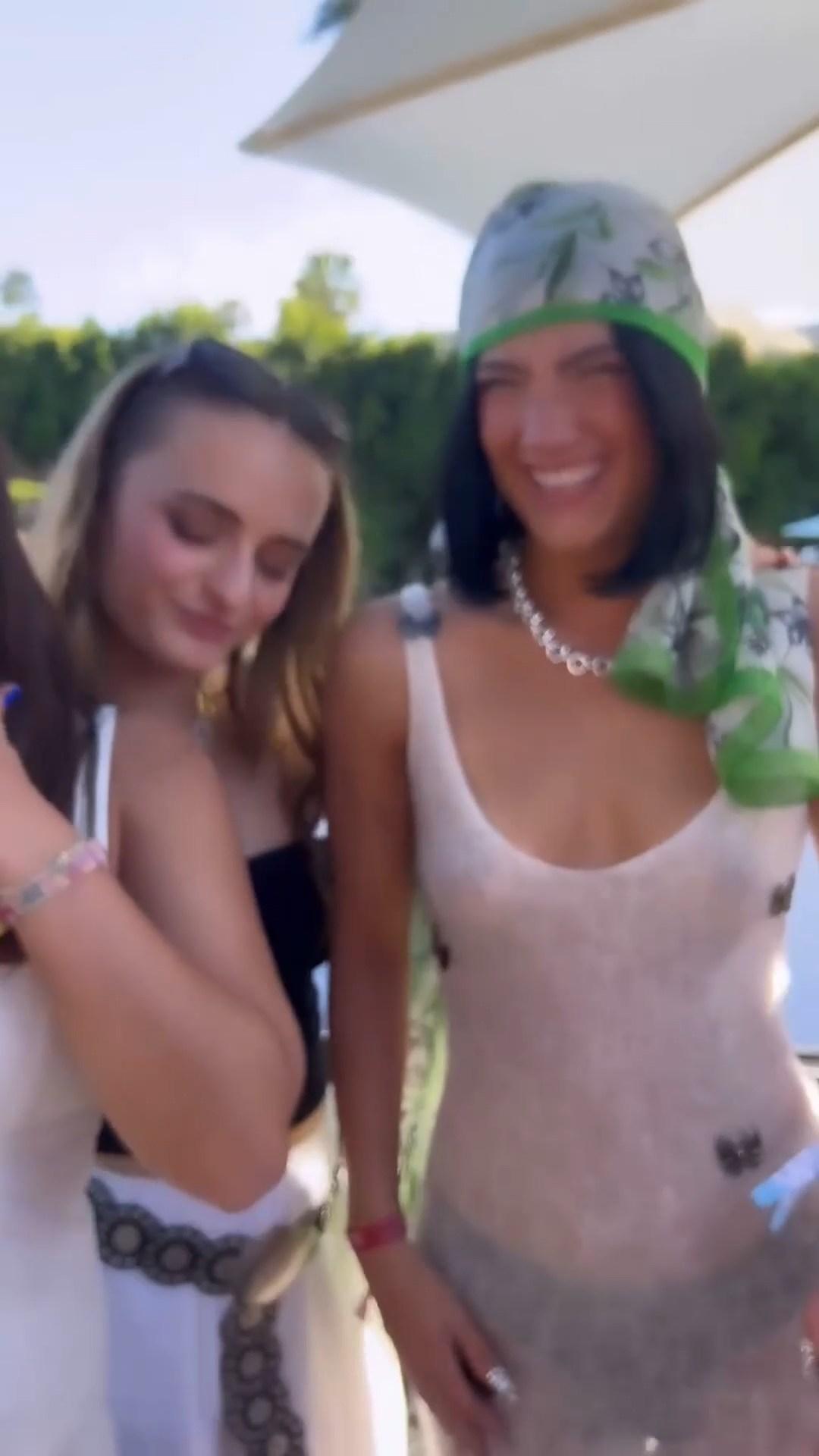 charli damelio nude tits nipple slip video leaked johqrl