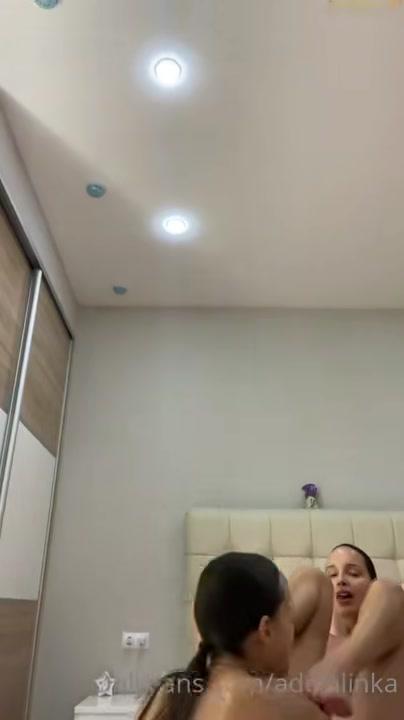 adelalinka twins nude kissing onlyfans video leaked wzknqs