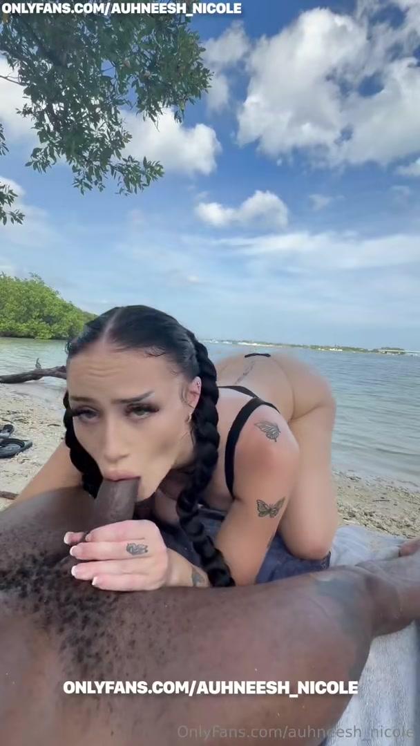 auhneesh_nicole_outdoor_beach_blowjob_onlyfans_video_leaked-cdqyom auhneesh nicole outdoor beach blowjob onlyfans video leaked cdqyom
