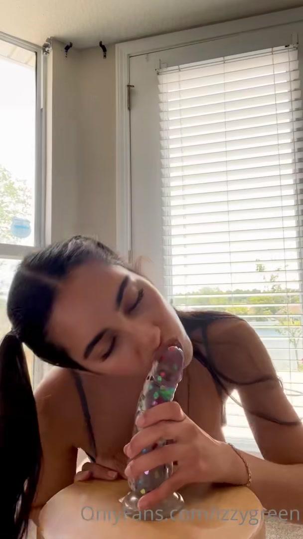 izzy green nude dildo joi blowjob onlyfans video leaked tngfhd