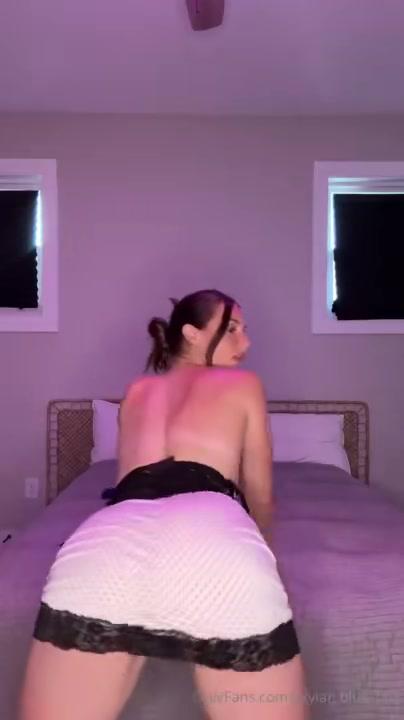 skylar blue nude pov lingerie striptease onlyfans video leaked