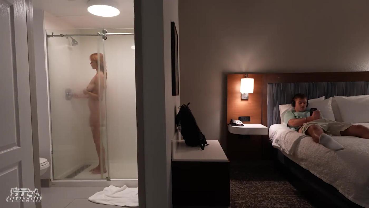 elly clutch nude hotel room intruder onlyfans video leaked hcoucw
