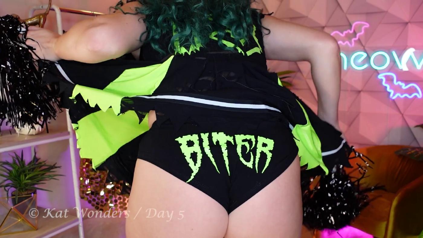 kat wonders halloween special day 5 2022 kmcrab influencersgonewild